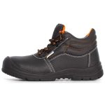  Bakancs solid O1 orrvédő nélküli SRC (acélkapli nélküli), 40-es méret